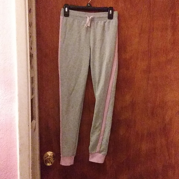 *SOLD* Girls 10/12 fall bundle - Picture 4 of 9